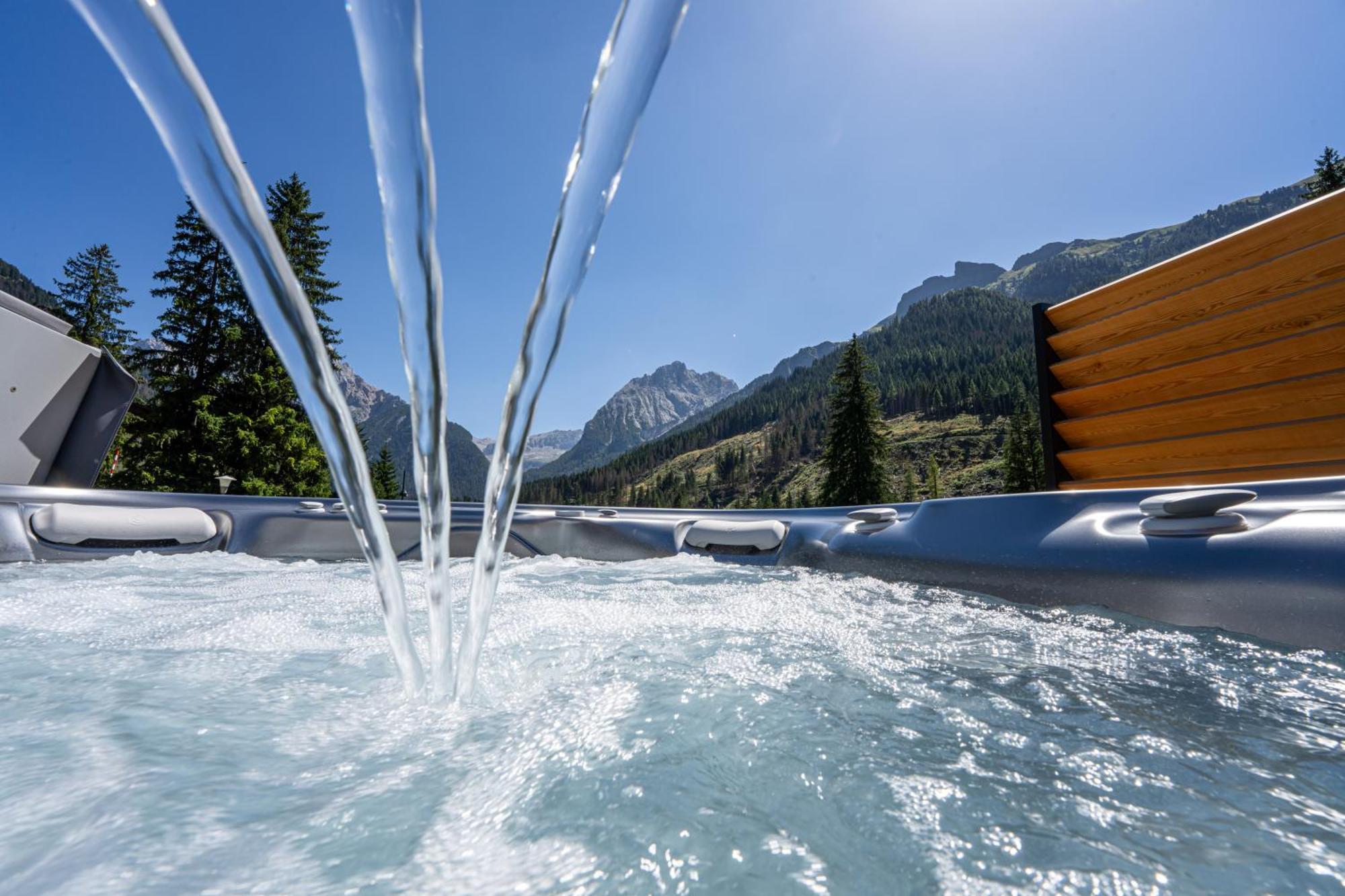 Croce Bianca Leisure & Spa Hotel Канацеи Экстерьер фото