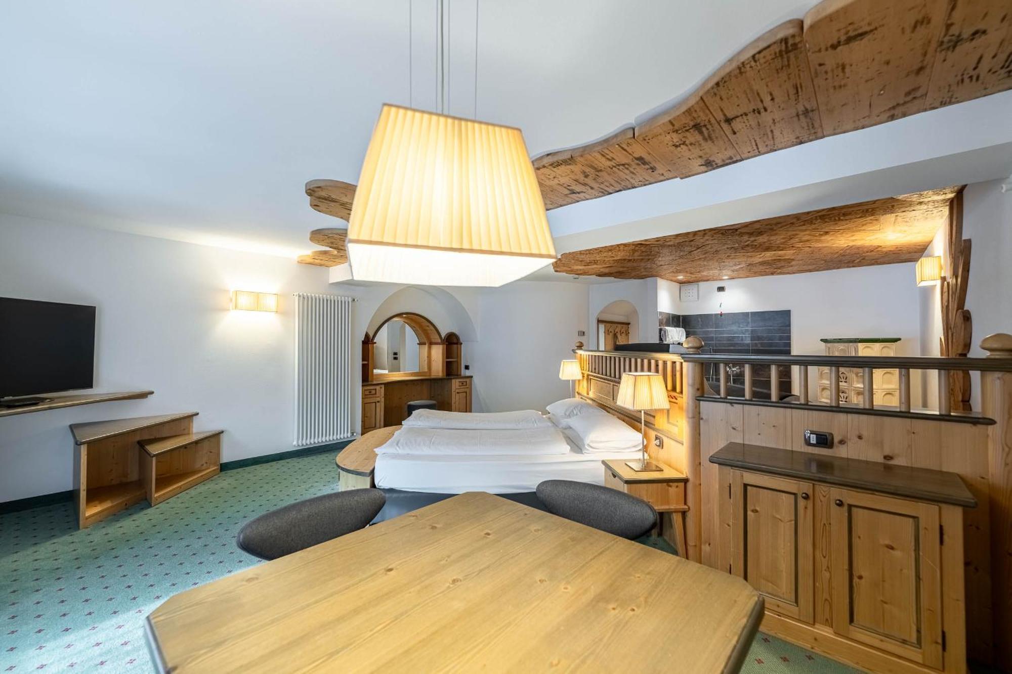 Croce Bianca Leisure & Spa Hotel Канацеи Экстерьер фото